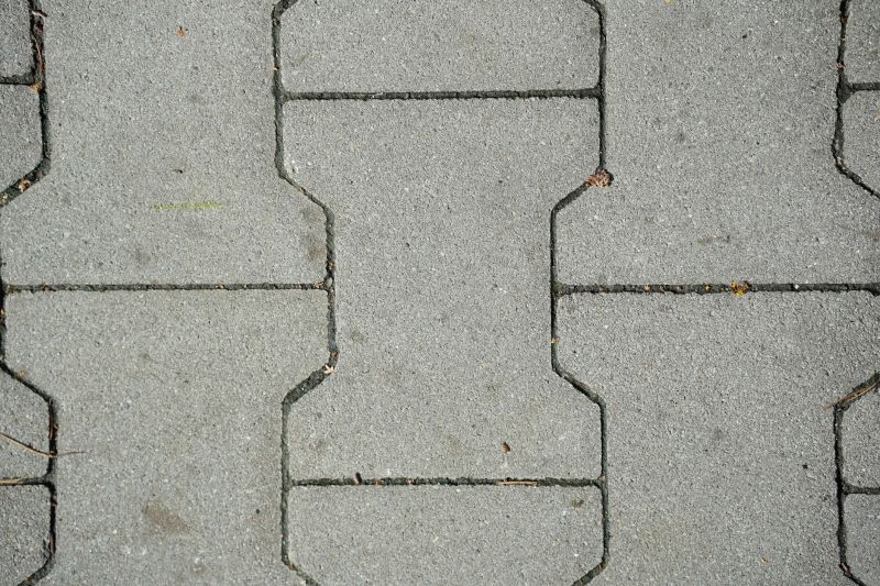 Interlocking Pavers Vs. Poured Concrete For Commercial Properties